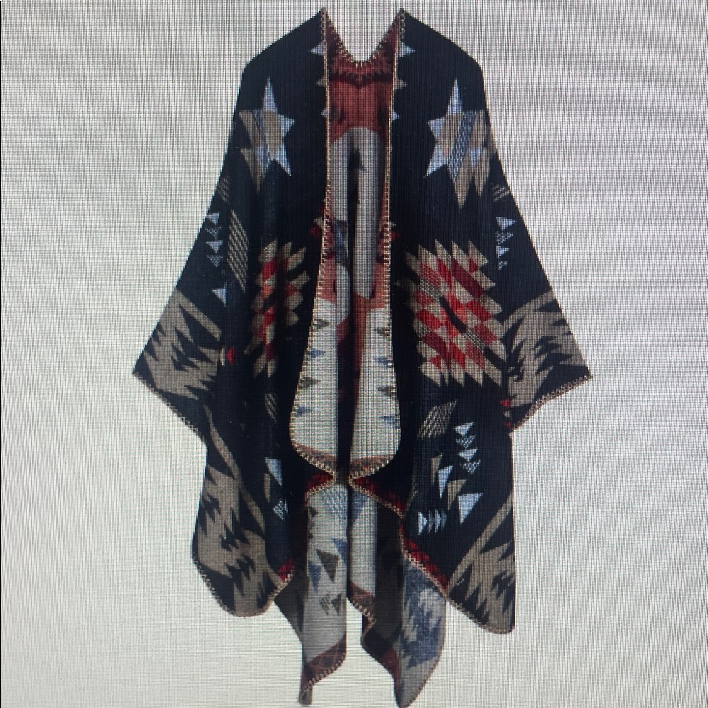 Geometric Patterned Black and Red Wrap